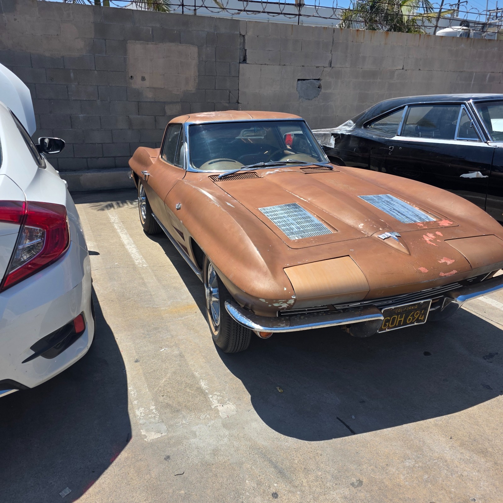 Chevrolet-Corvette-1963-Coupe-3