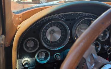 Chevrolet-Corvette-1963-Coupe-7