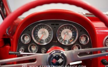 Chevrolet-Corvette-1963-Riverside-Red-Red-38