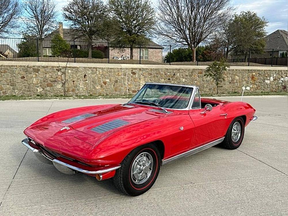 Chevrolet-Corvette-1963-red-22