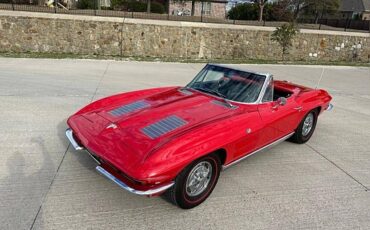 Chevrolet-Corvette-1963-red-23