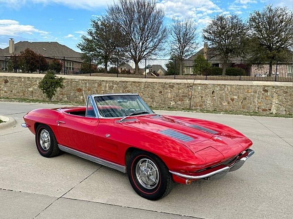 Chevrolet-Corvette-1963-red-9