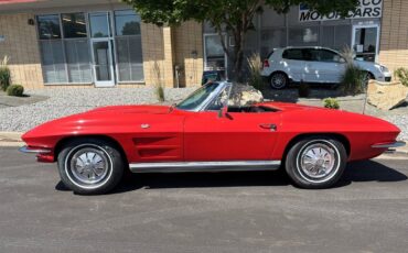 Chevrolet-Corvette-1964-11
