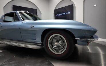 Chevrolet-Corvette-1964-12