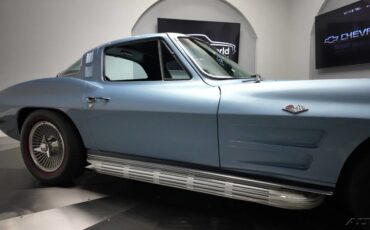Chevrolet-Corvette-1964-14