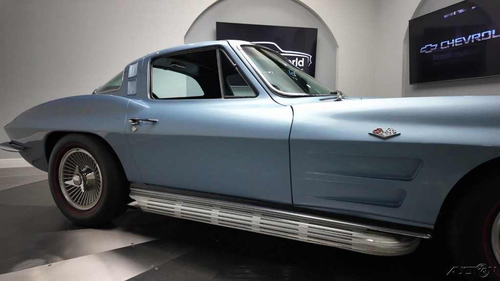 Chevrolet-Corvette-1964-14