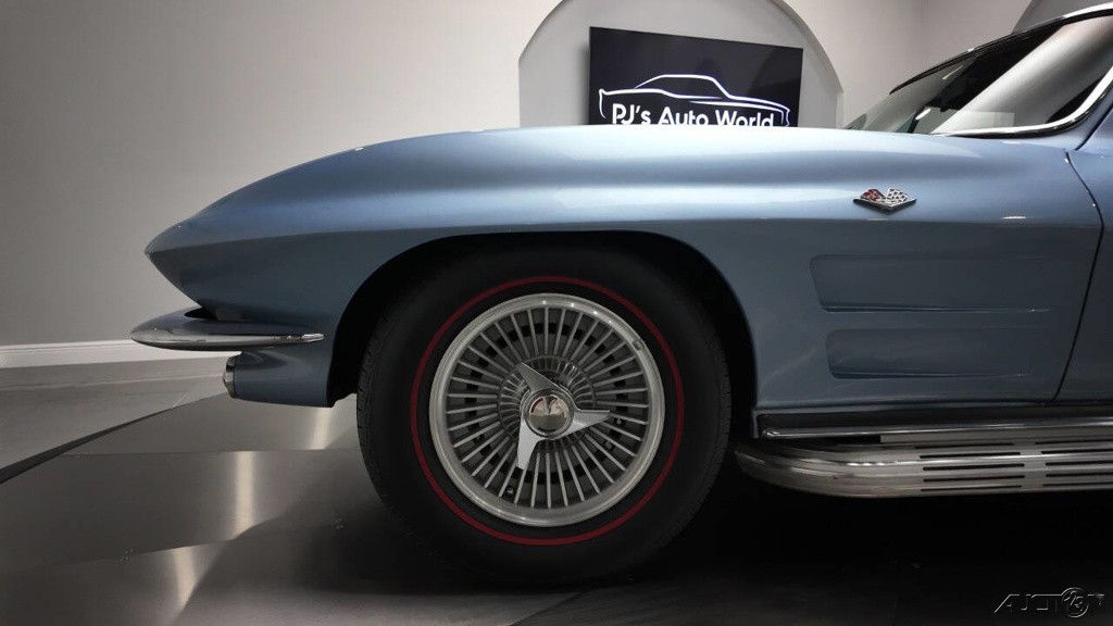 Chevrolet-Corvette-1964-16