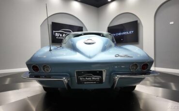 Chevrolet-Corvette-1964-20