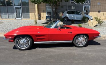 Chevrolet-Corvette-1964-21