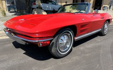 Chevrolet-Corvette-1964-29