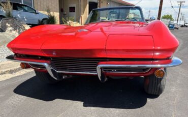Chevrolet-Corvette-1964-30
