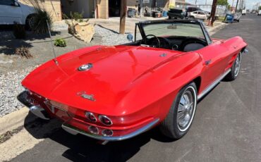 Chevrolet-Corvette-1964-4