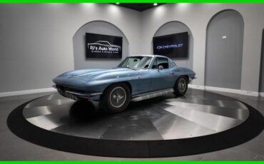 Chevrolet-Corvette-1964