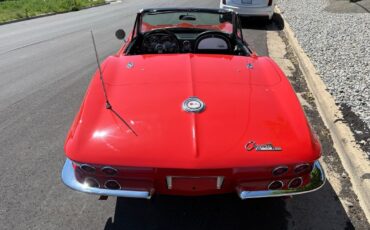 Chevrolet-Corvette-1964-5