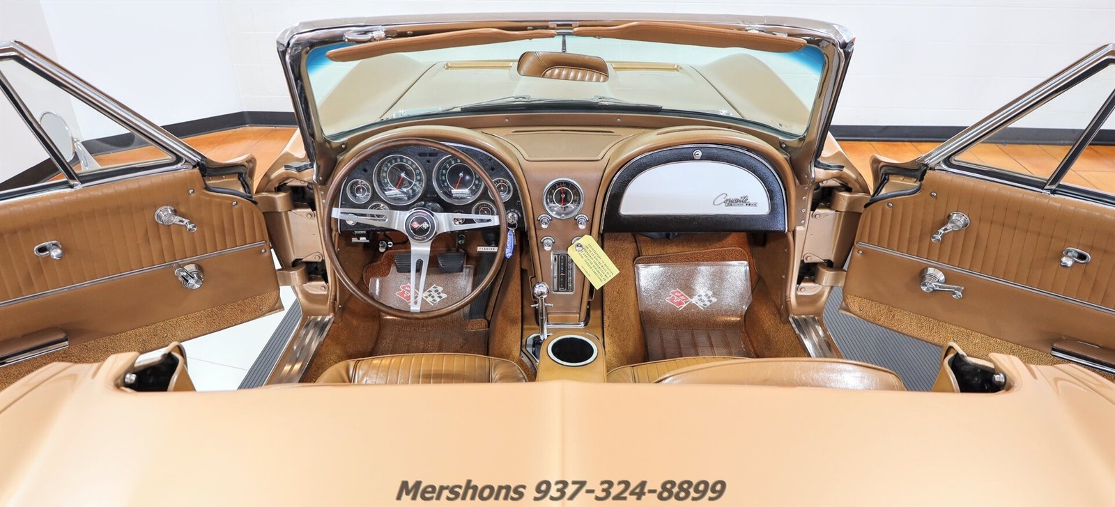 Chevrolet-Corvette-1964-Convertible-1