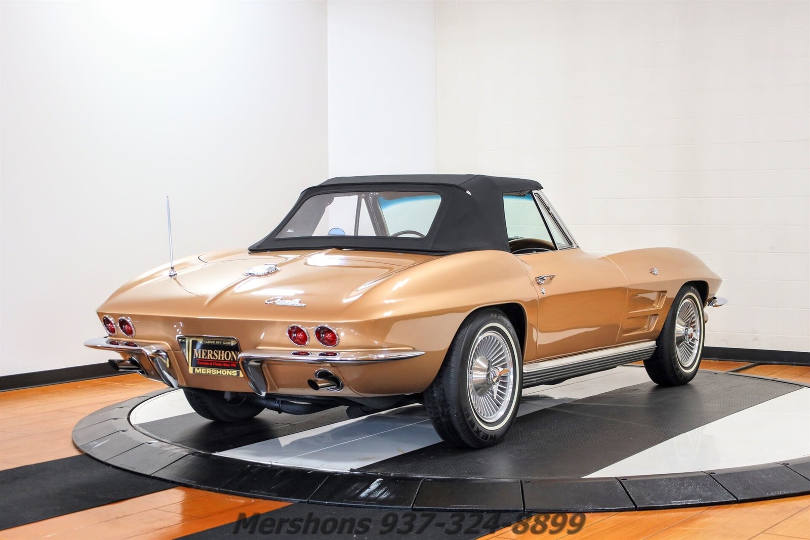 Chevrolet-Corvette-1964-Convertible-10