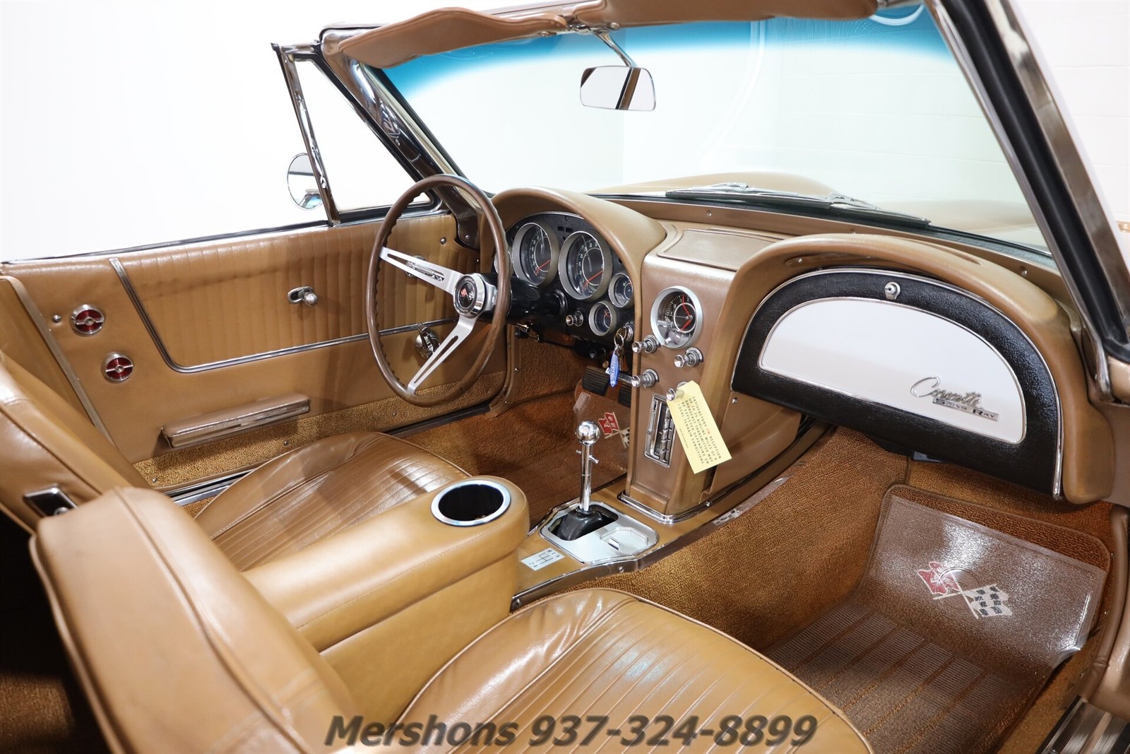 Chevrolet-Corvette-1964-Convertible-13