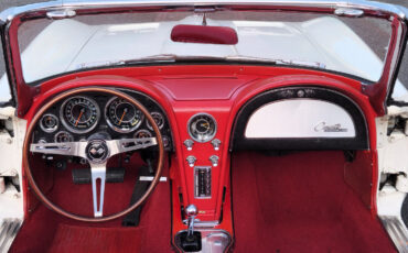 Chevrolet-Corvette-1964-Convertible-13