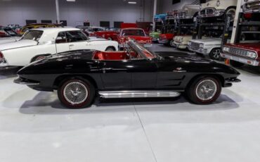 Chevrolet-Corvette-1964-Convertible-16
