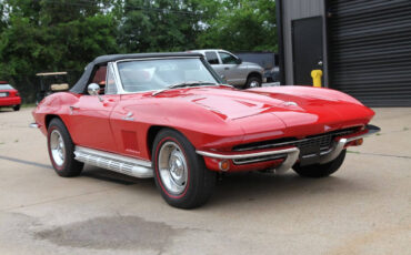 Chevrolet-Corvette-1964-Convertible-2