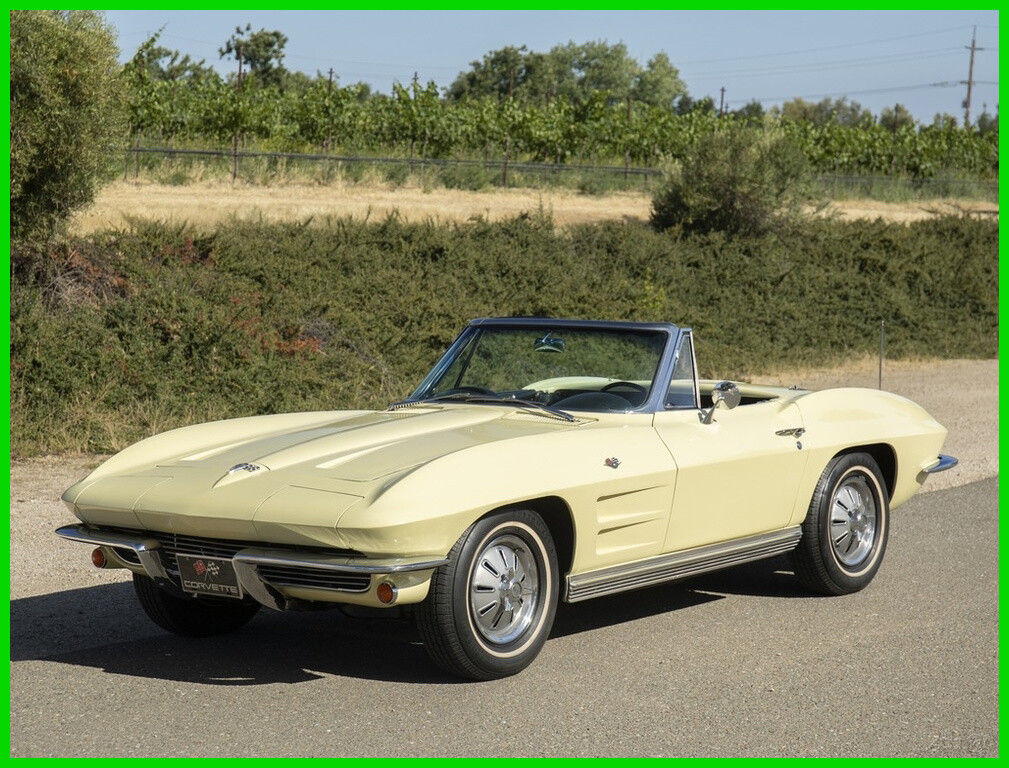 Chevrolet-Corvette-1964-Convertible