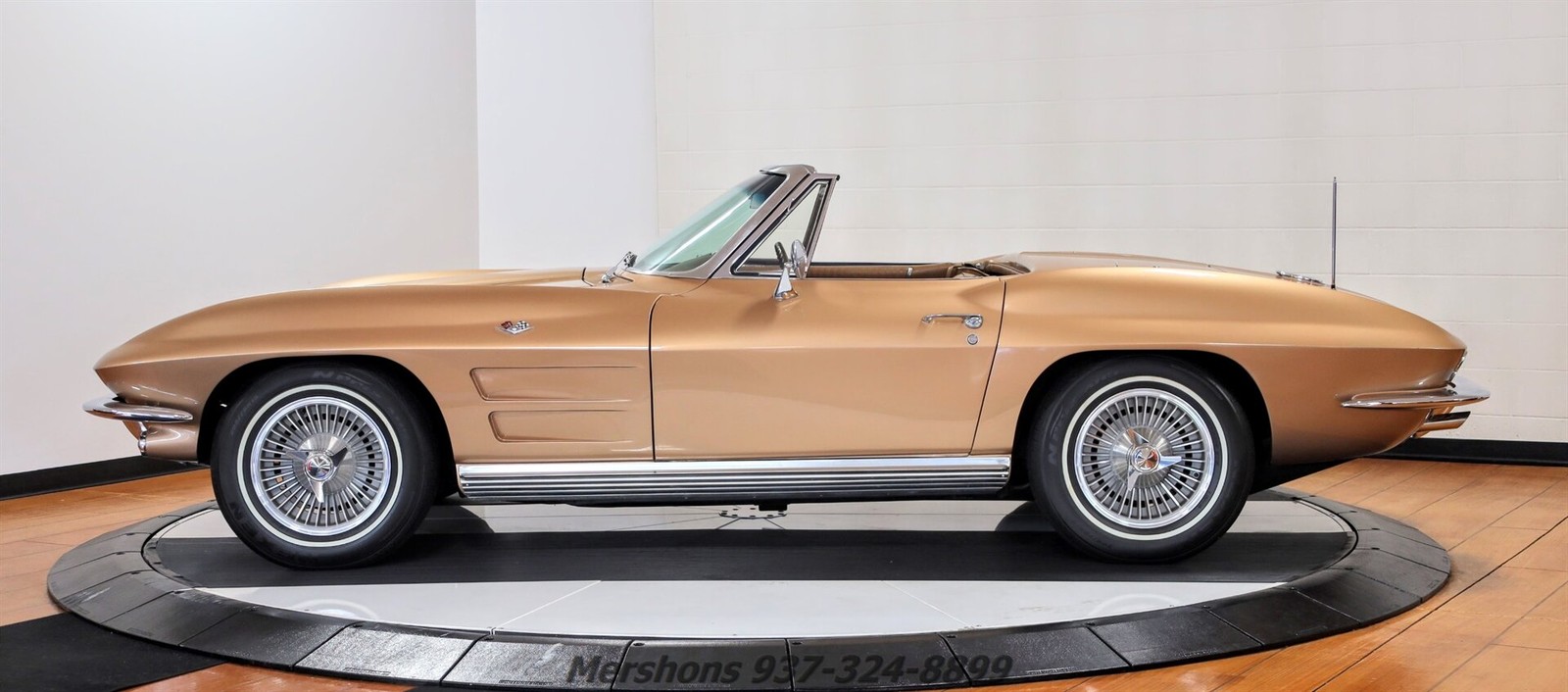 Chevrolet-Corvette-1964-Convertible-5