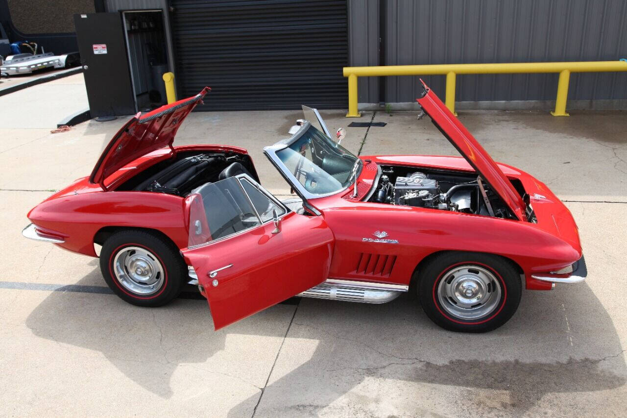 Chevrolet-Corvette-1964-Convertible-5