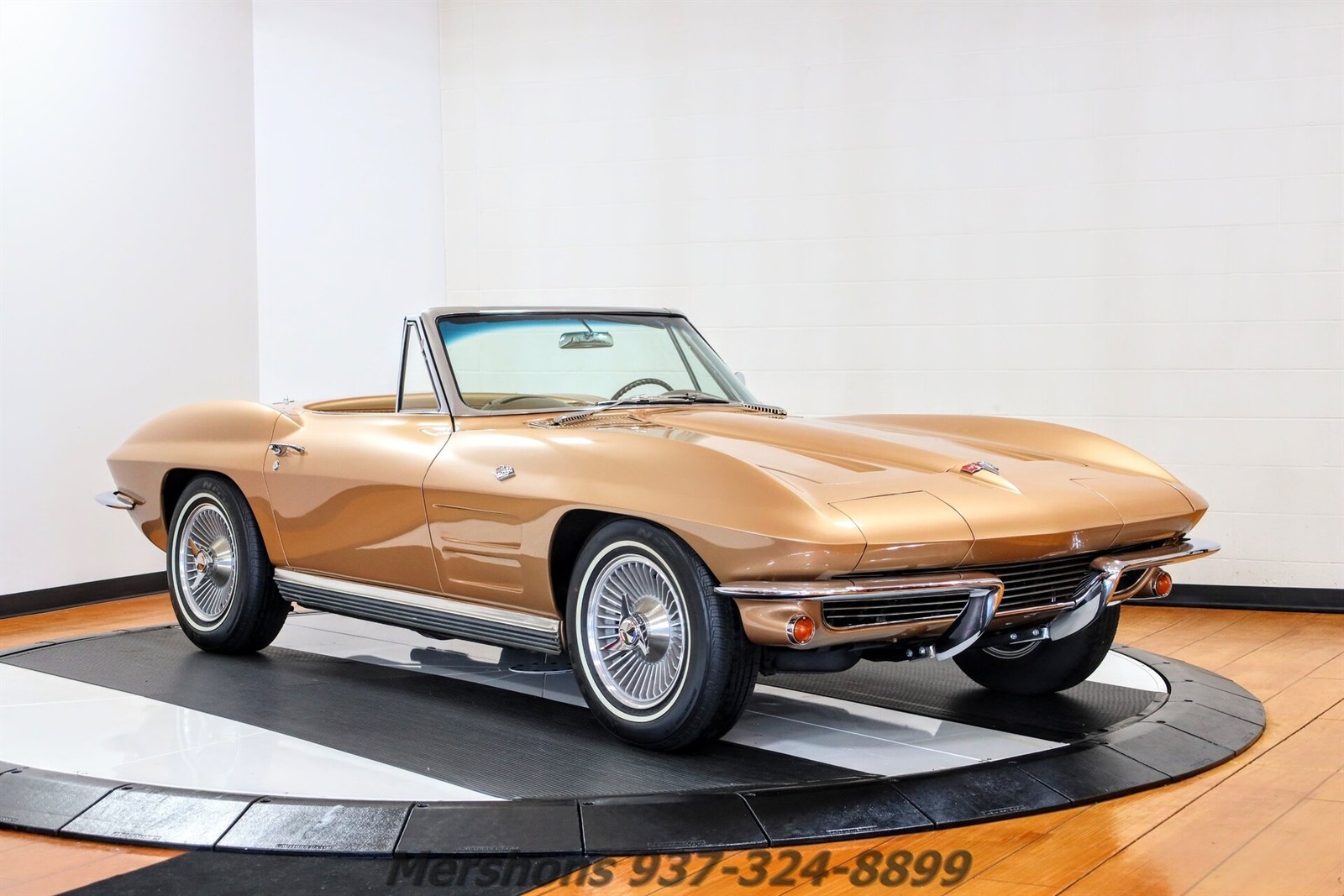 Chevrolet-Corvette-1964-Convertible-6