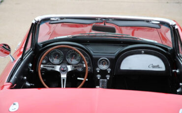 Chevrolet-Corvette-1964-Convertible-6