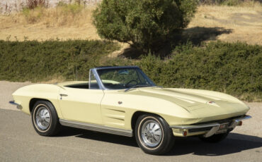 Chevrolet-Corvette-1964-Convertible-6