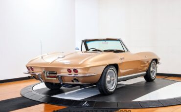 Chevrolet-Corvette-1964-Convertible-8