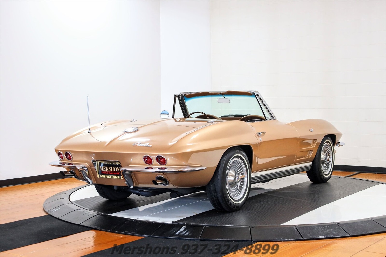 Chevrolet-Corvette-1964-Convertible-8