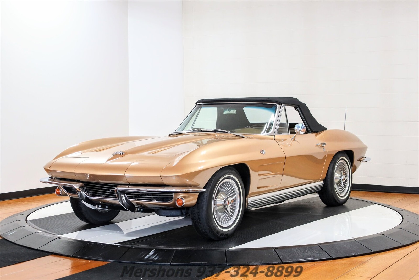 Chevrolet-Corvette-1964-Convertible-9