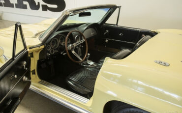 Chevrolet-Corvette-1964-Convertible-9