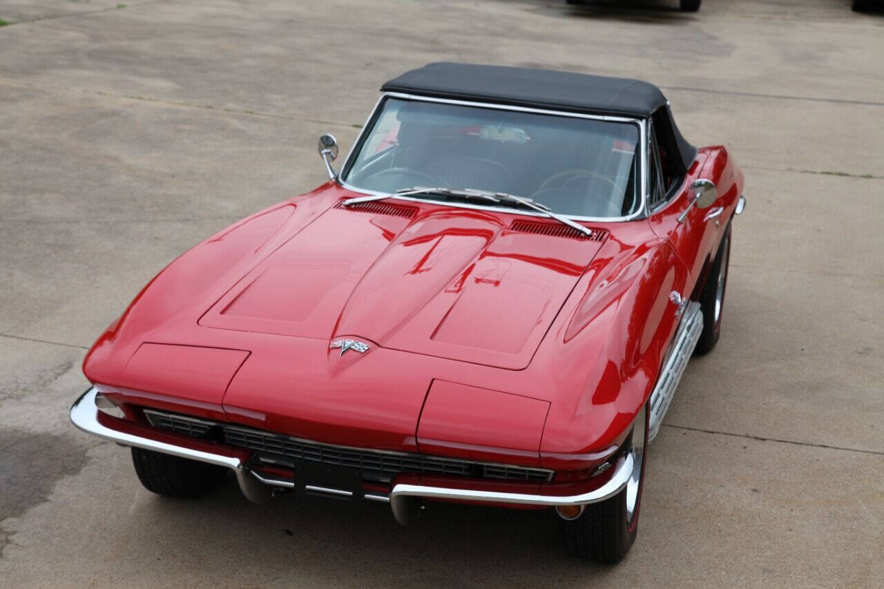 Chevrolet-Corvette-1964-Convertible-9