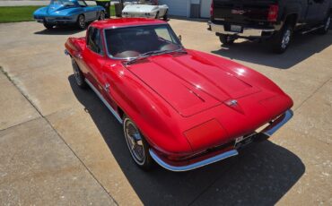 Chevrolet-Corvette-1964-Coupe-10