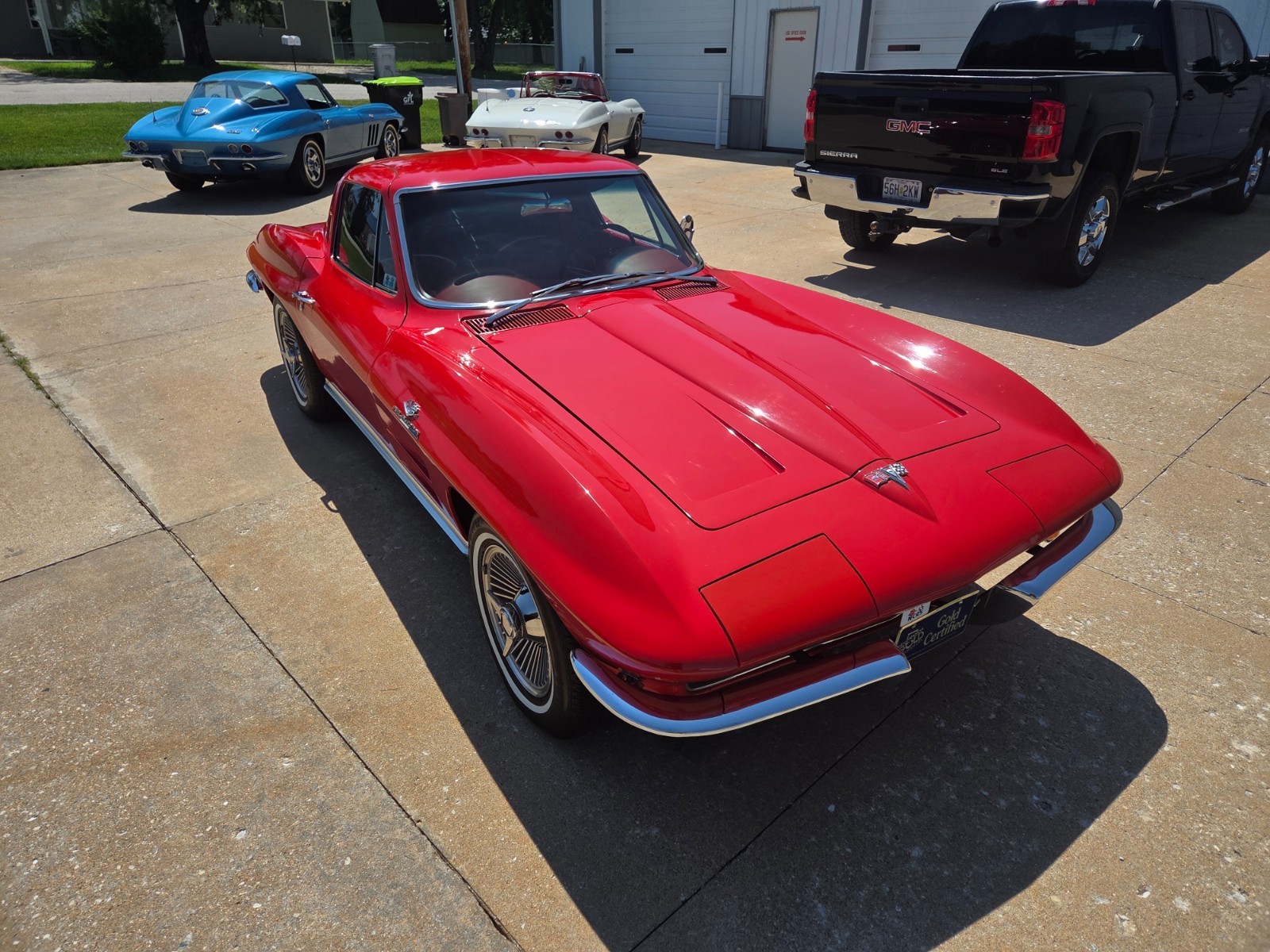 Chevrolet-Corvette-1964-Coupe-10