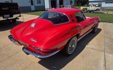 Chevrolet-Corvette-1964-Coupe-15
