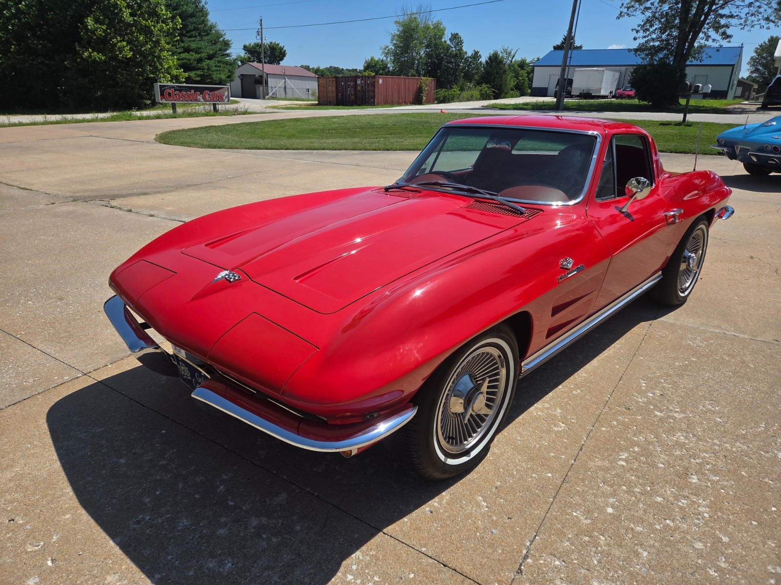 Chevrolet-Corvette-1964-Coupe-3