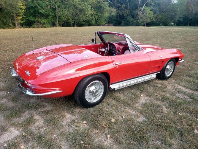 Chevrolet-Corvette-1964-Red-Red-17