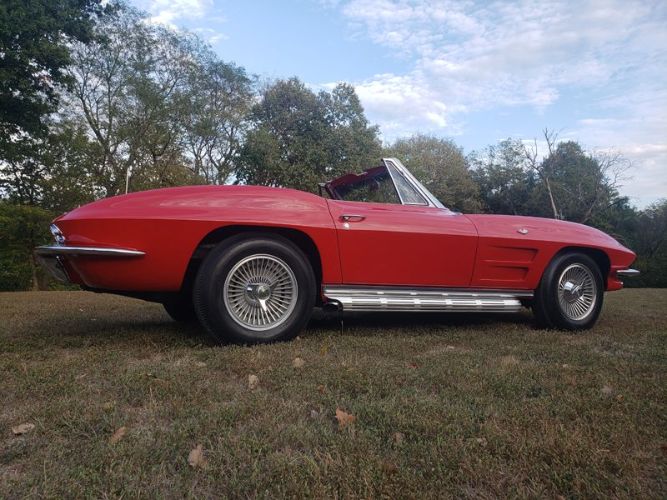 Chevrolet-Corvette-1964-Red-Red-18
