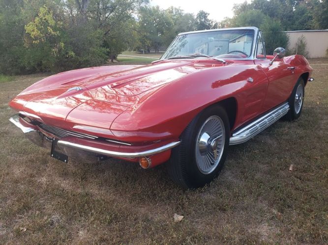 Chevrolet-Corvette-1964-Red-Red-27