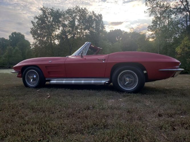Chevrolet-Corvette-1964-Red-Red-31