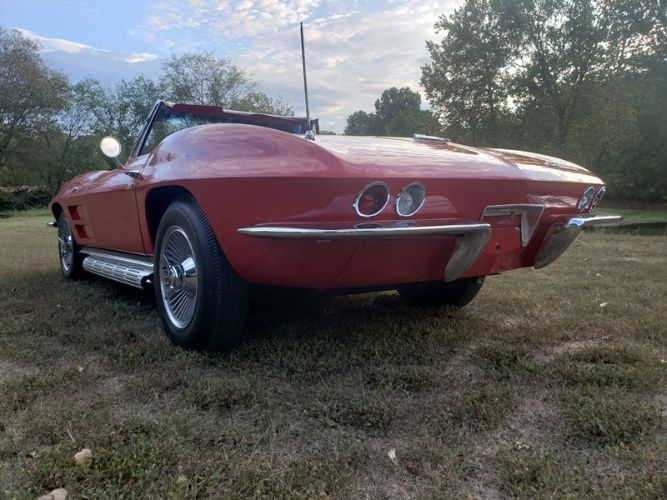 Chevrolet-Corvette-1964-Red-Red-32