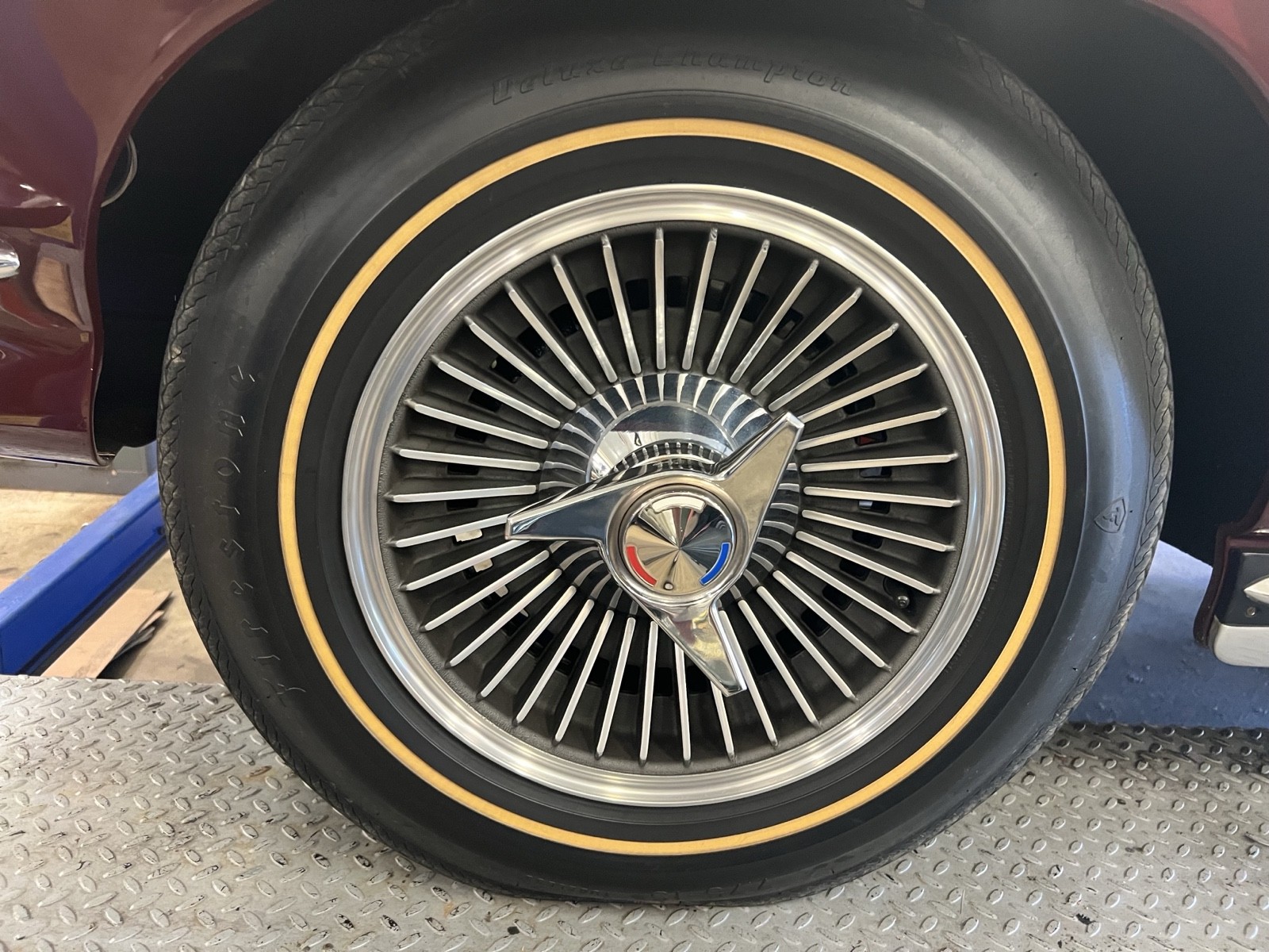 Chevrolet-Corvette-1965-32