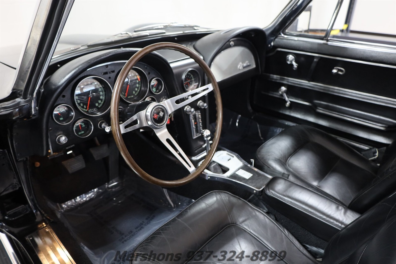 Chevrolet-Corvette-1965-Convertible-14