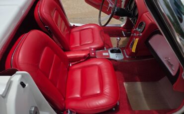 Chevrolet-Corvette-1965-Convertible-26