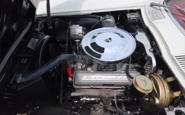 Chevrolet-Corvette-1965-Convertible-32