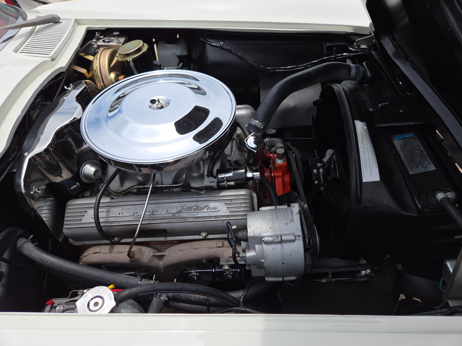 Chevrolet-Corvette-1965-Convertible-33