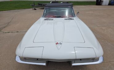 Chevrolet-Corvette-1965-Convertible-4